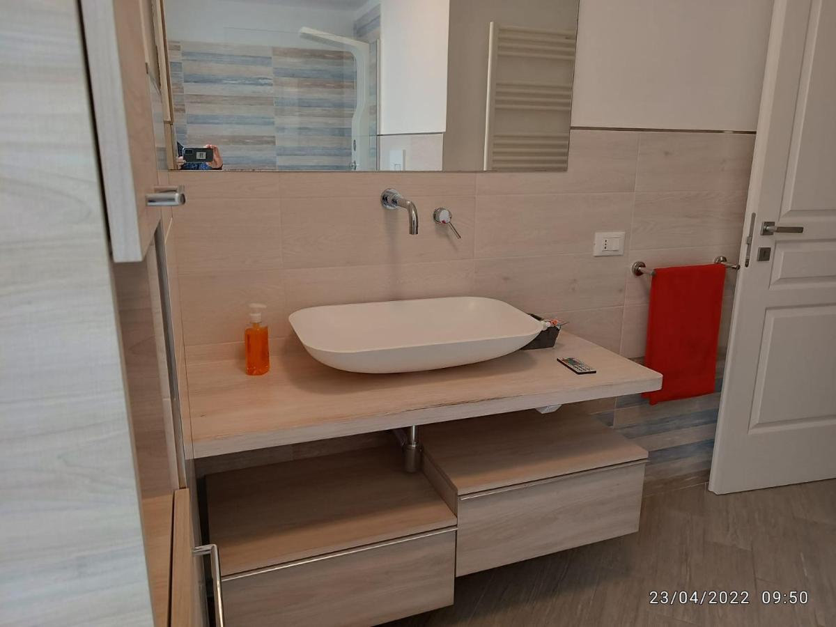 Appartement Tra Cielo E Mare à Capo dʼOrlando Extérieur photo
