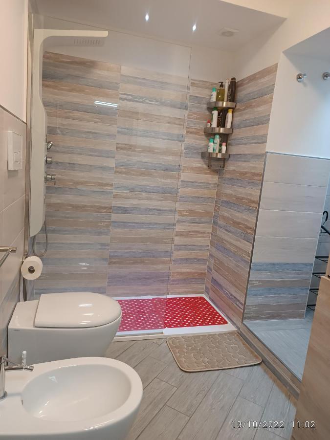 Appartement Tra Cielo E Mare à Capo dʼOrlando Extérieur photo