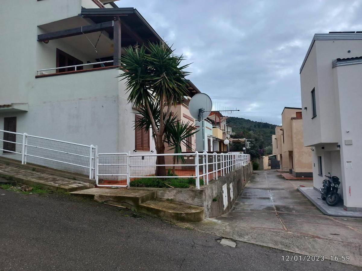 Appartement Tra Cielo E Mare à Capo dʼOrlando Extérieur photo