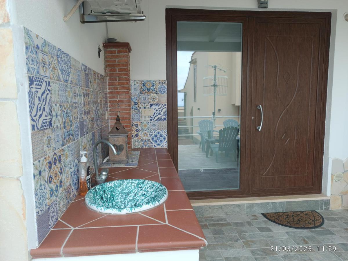 Appartement Tra Cielo E Mare à Capo dʼOrlando Extérieur photo