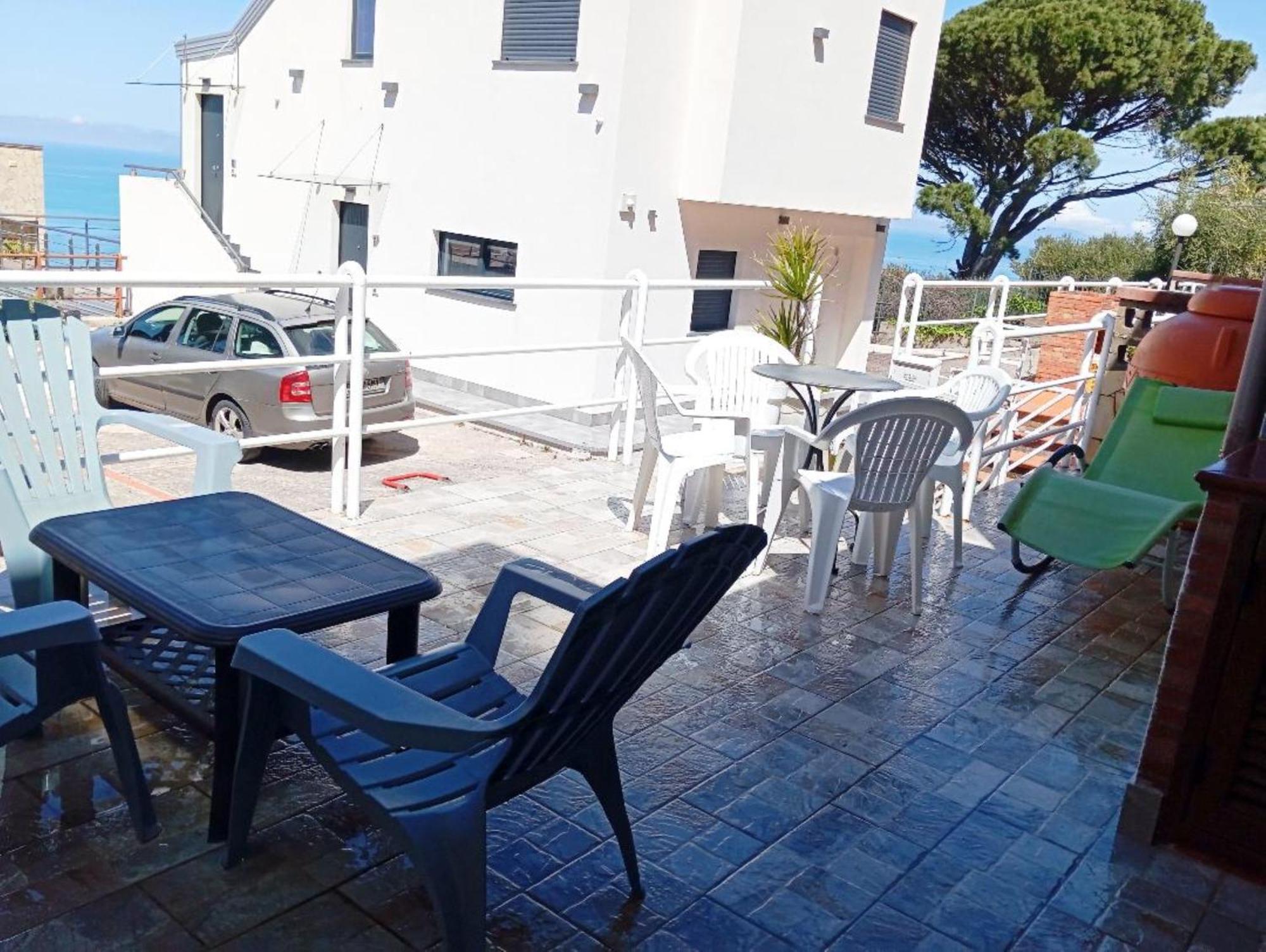 Appartement Tra Cielo E Mare à Capo dʼOrlando Extérieur photo